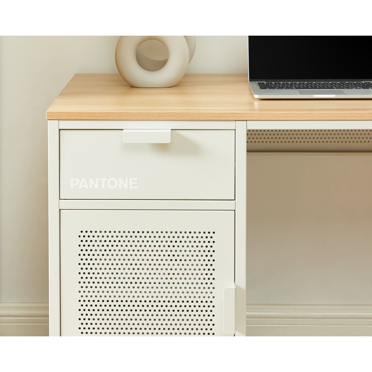 Bureau en acier beige sable / tcx 13-0002, PANTONE