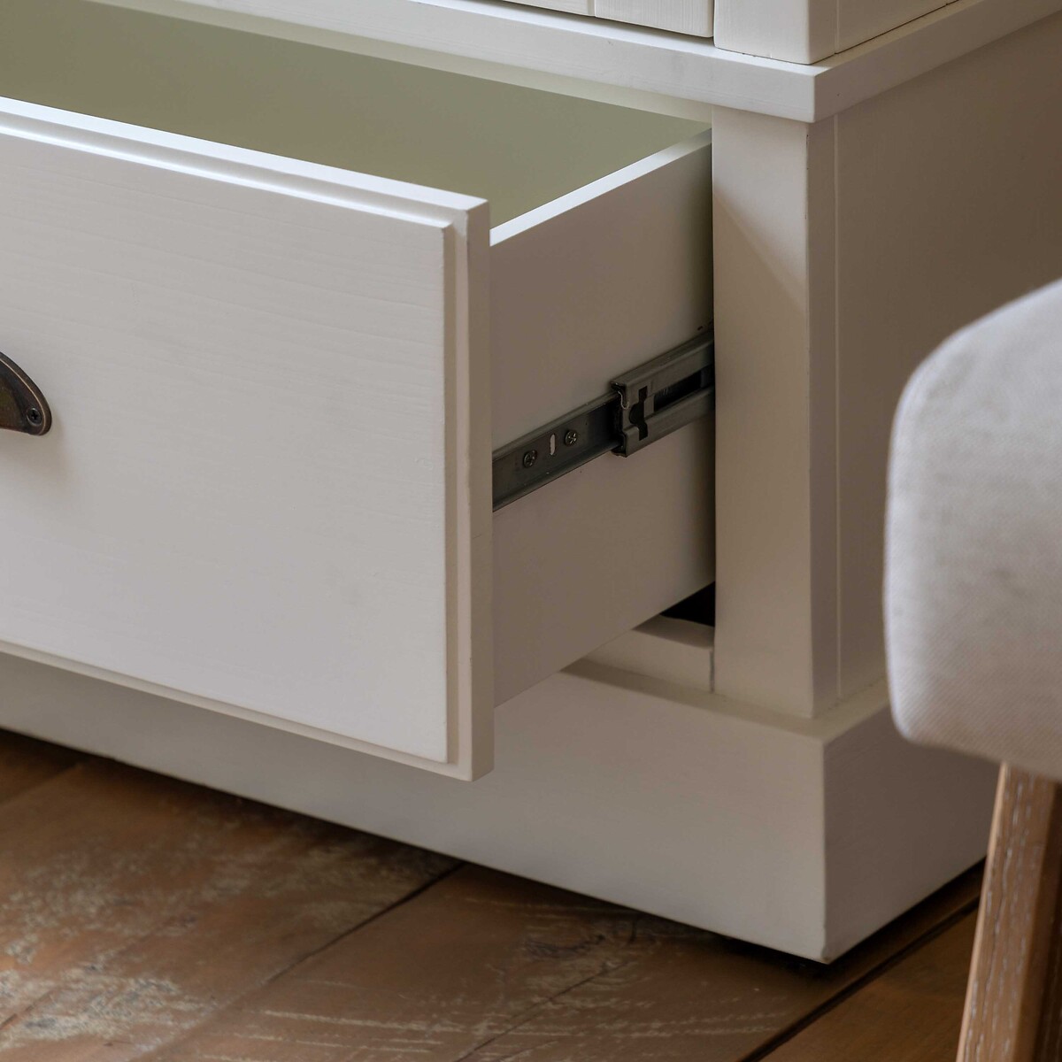 Ende 2-Door Wardrobe off-white, ÉDITÉ