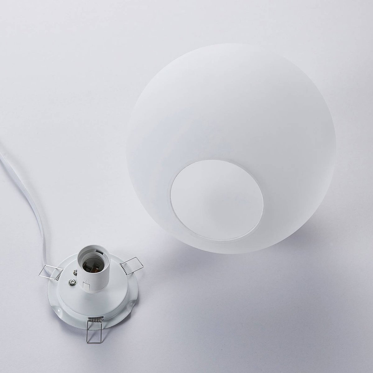 Lampe à poser en verre moderne, Marike blanc, LINDBY