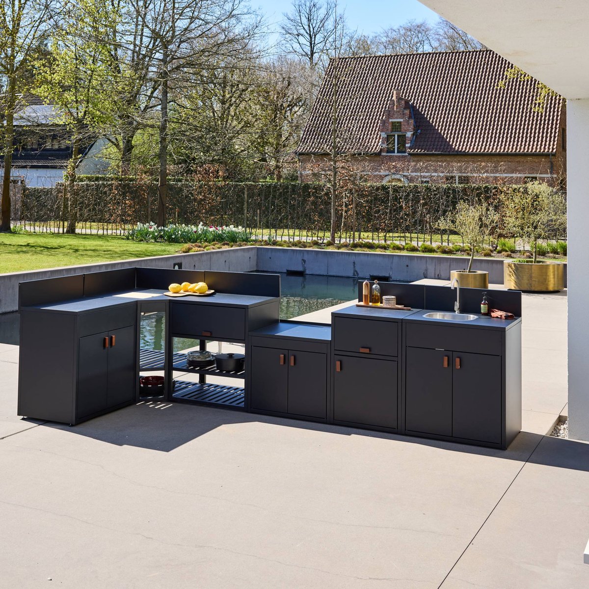 Cuisine extérieure 6 modules acier THIRA 6 MODULES noir, SWEEEK