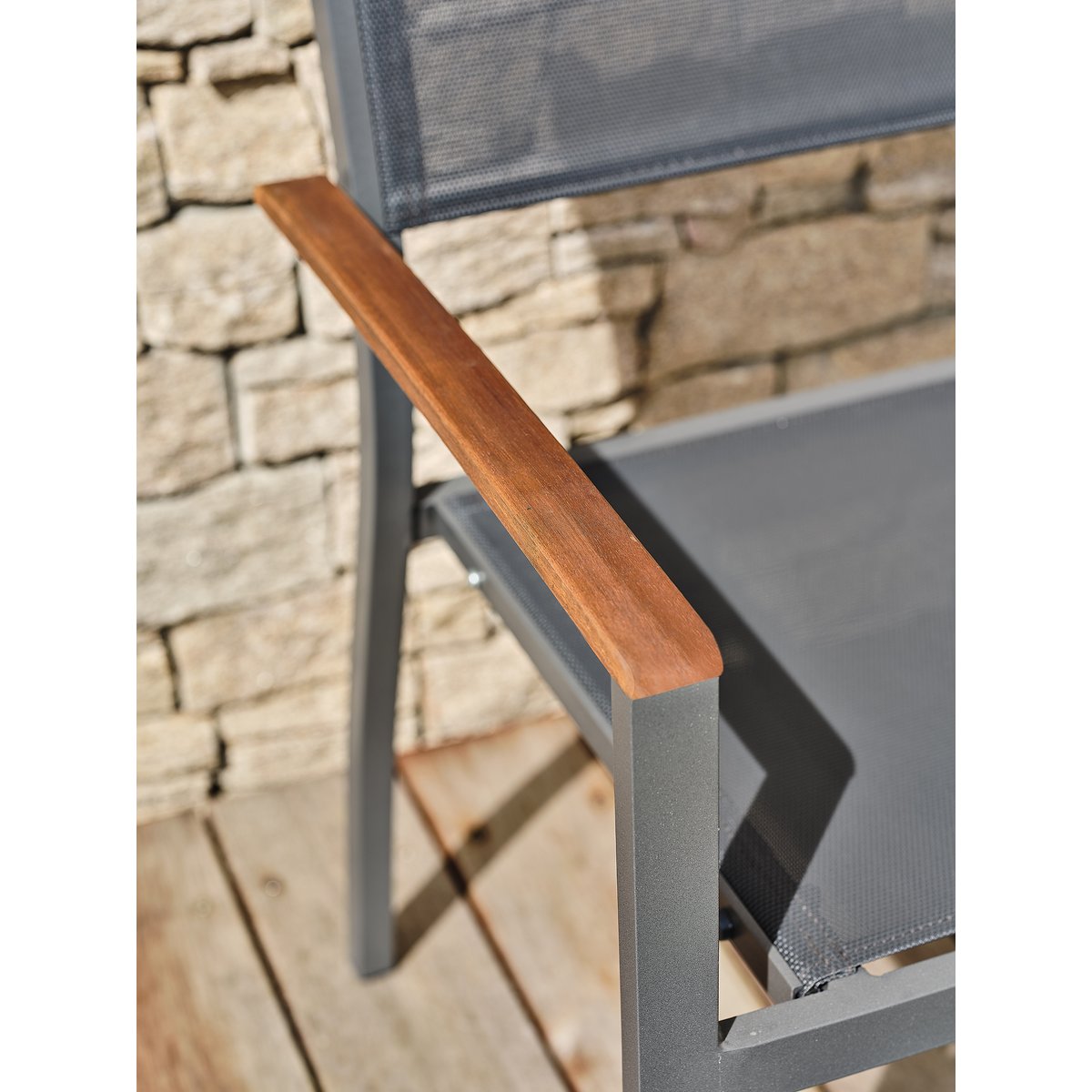 Ensemble repas de jardin 6 places alu et acacia ORSINO gris anthracite, REMARQUABLE
