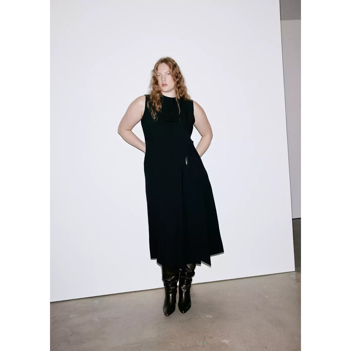 DRESS ELEA noir, MANGO
