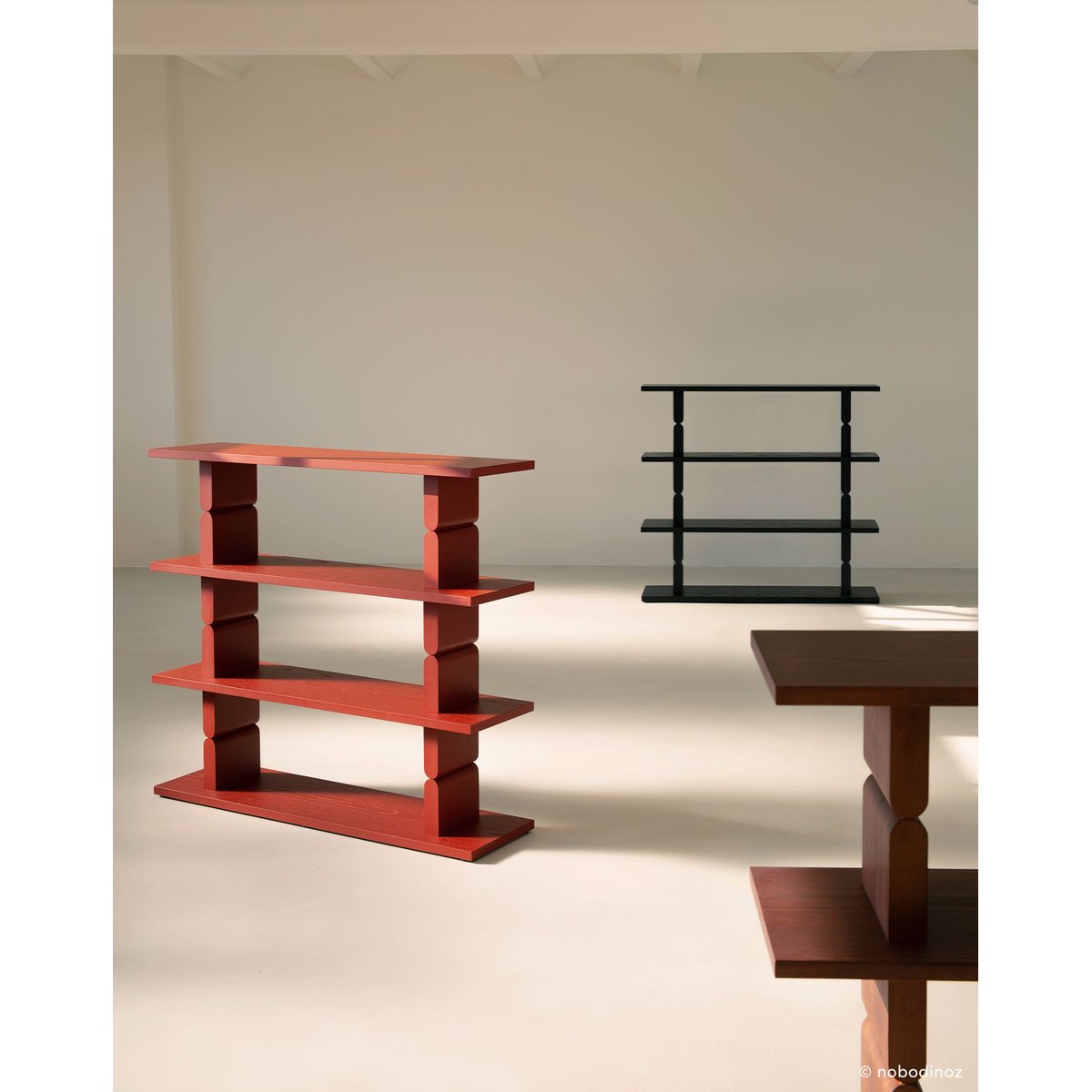 Bibliothèque en bois peint Noon black, NOBODINOZ