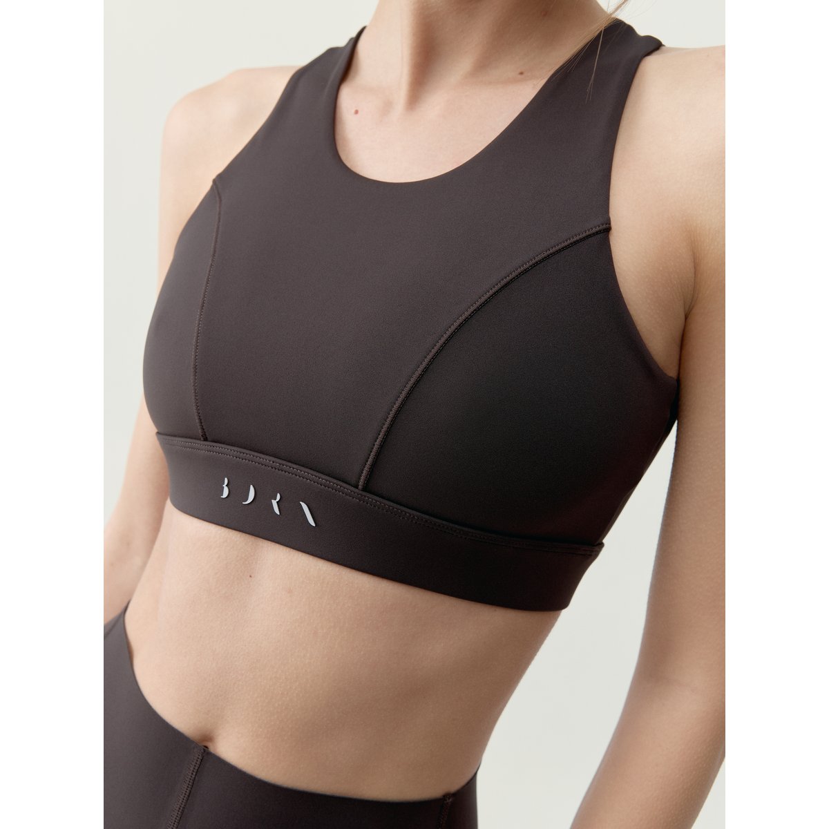 Brassière de sport femme Coreskin Maintien élevé effet gainant marron chocolat, BORN