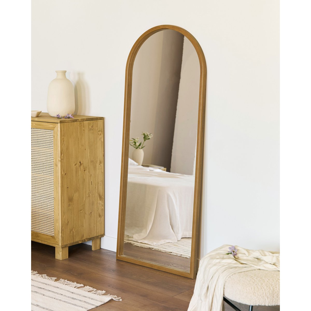 Miroir sur pied arqué noir - KATIA v002228, HANNUN