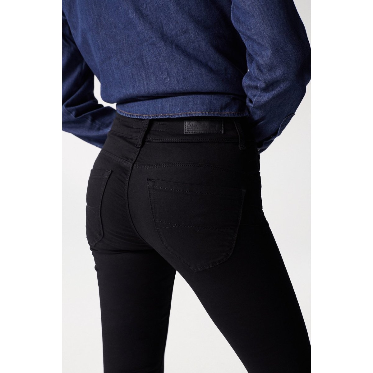 JEAN SECRET PUSH IN SKINNY noir, SALSA JEANS