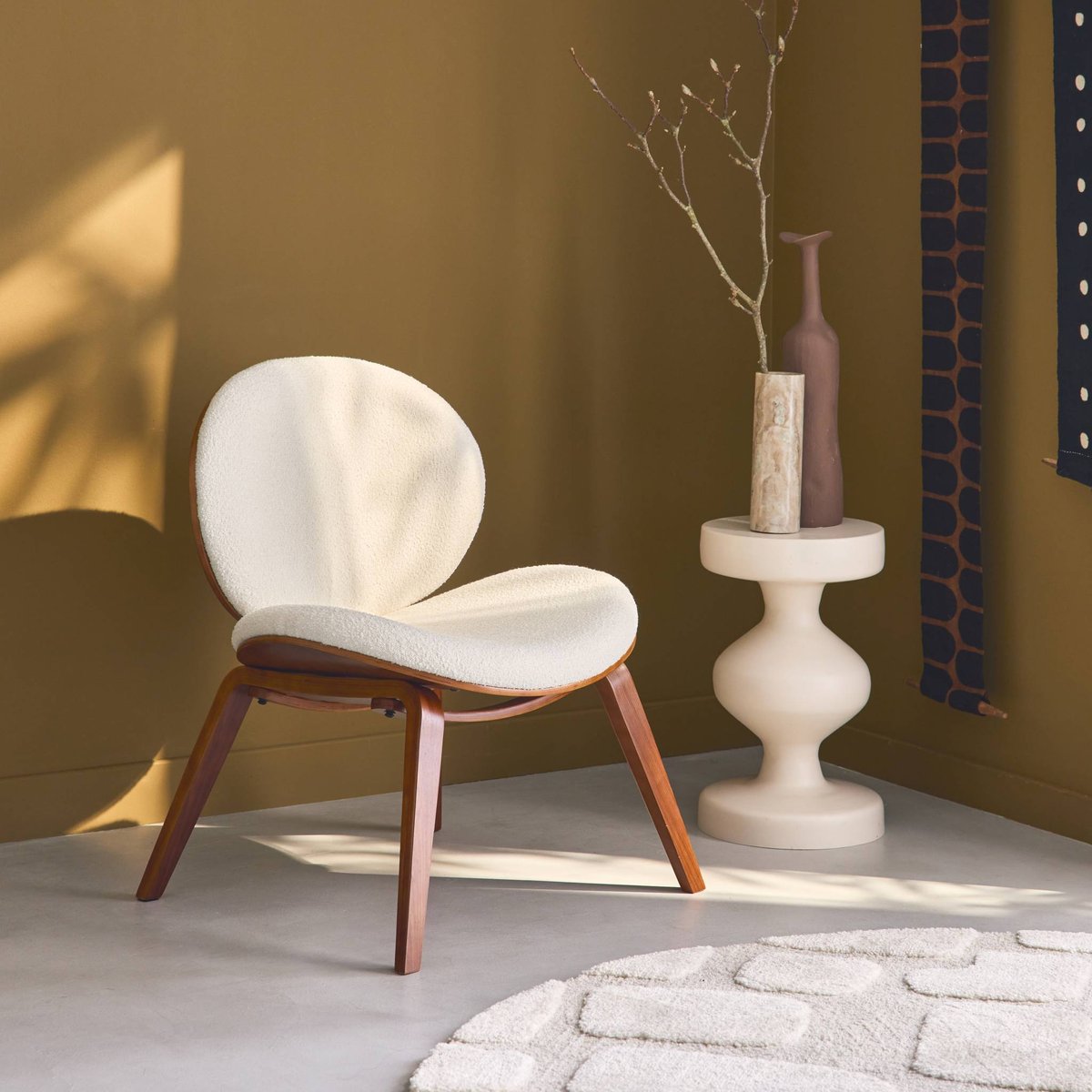 Fauteuil relax décor bois courbé et bouclette texturée INES noyer, SWEEEK