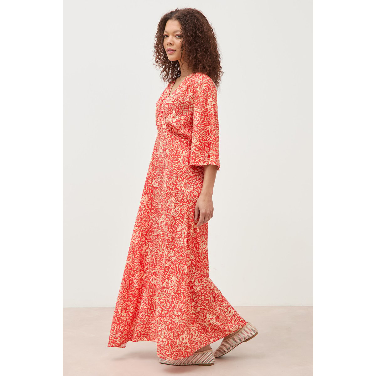 Robe col v manches longues rouge corail, BONOBO