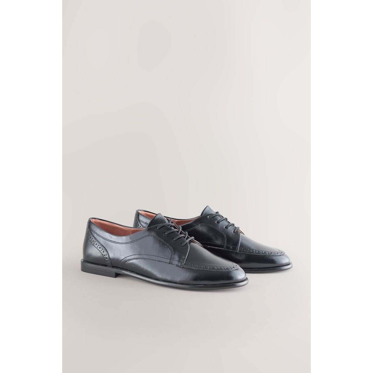 Chaussures rondes et lacets noir, NEXT