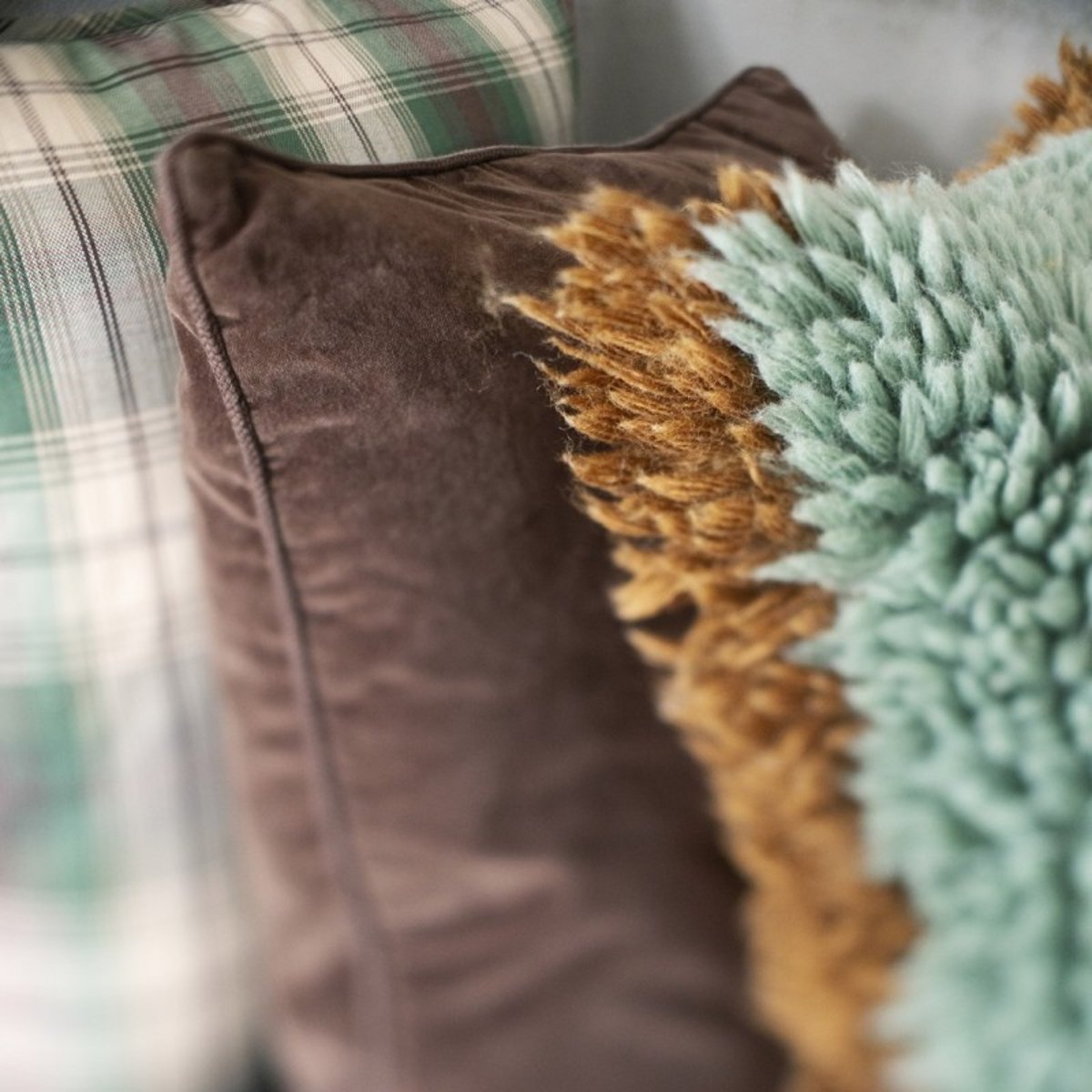 Housse de coussin velours brun, MADAM STOLTZ