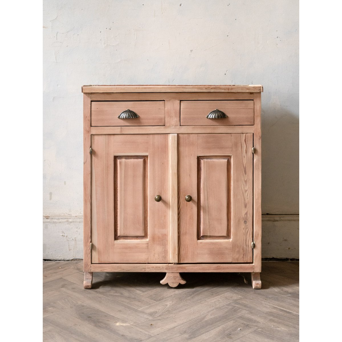 Petit buffet en bois Gilbert N°1746 - Bon état bois clair, DEBONGOUT