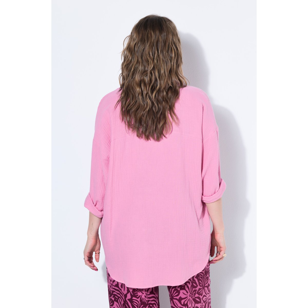 Blouse oversize en mousseline, écusson cœur rose clair, STUDIO UNTOLD