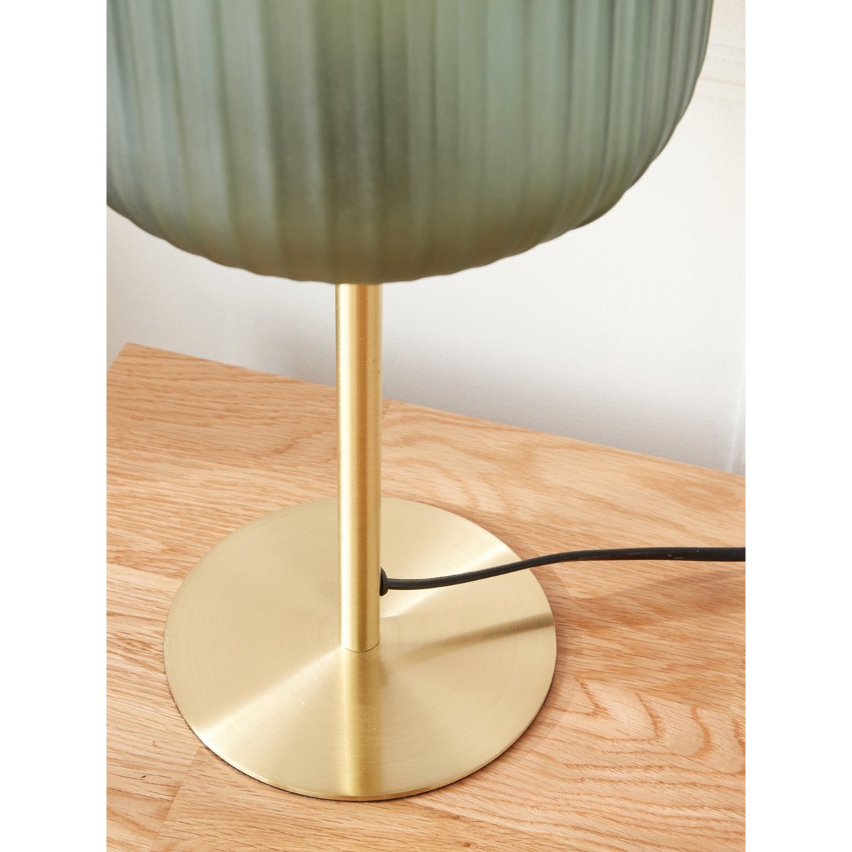 Lampe métal et verre strié vert moyen uni, CYRILLUS