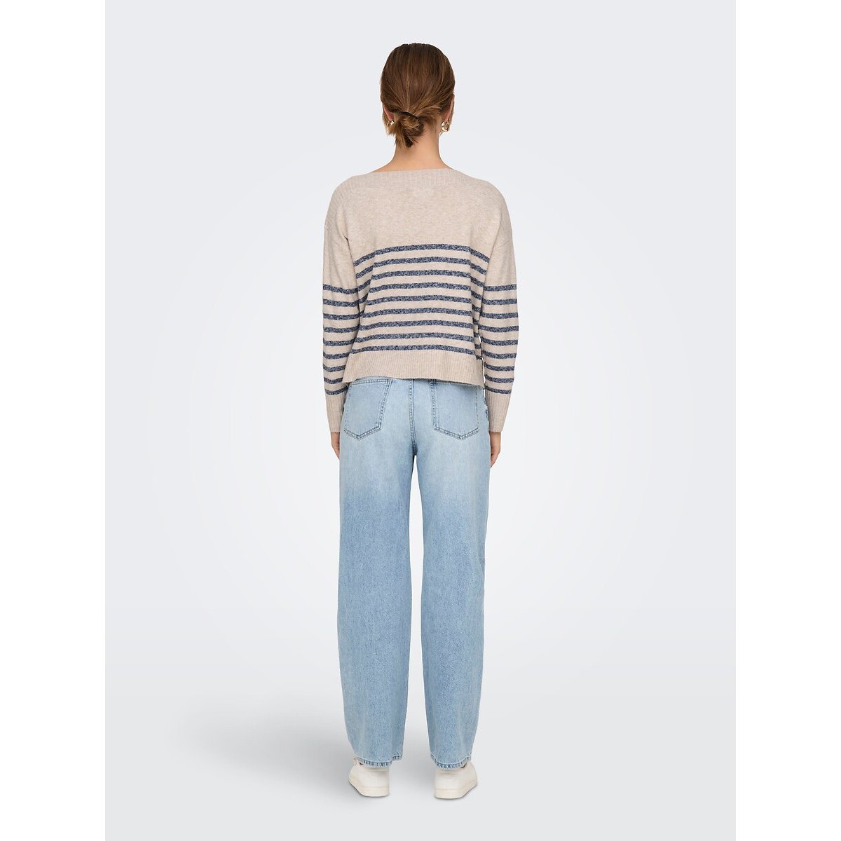 Pull con scollo a barchetta a righe beige a strisce blu, ONLY