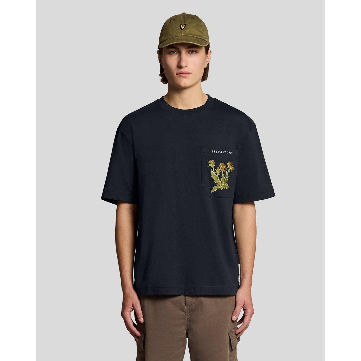 T-shirt botanique brodé poche bleu foncé marine, LYLE & SCOTT