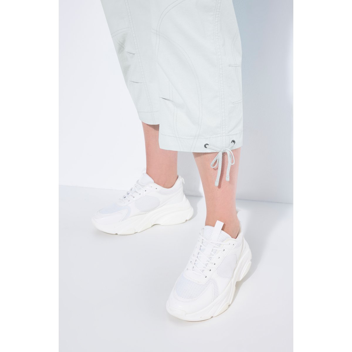 Pantalon cargo 7/8. Taille confortable blanc neige, ULLA POPKEN
