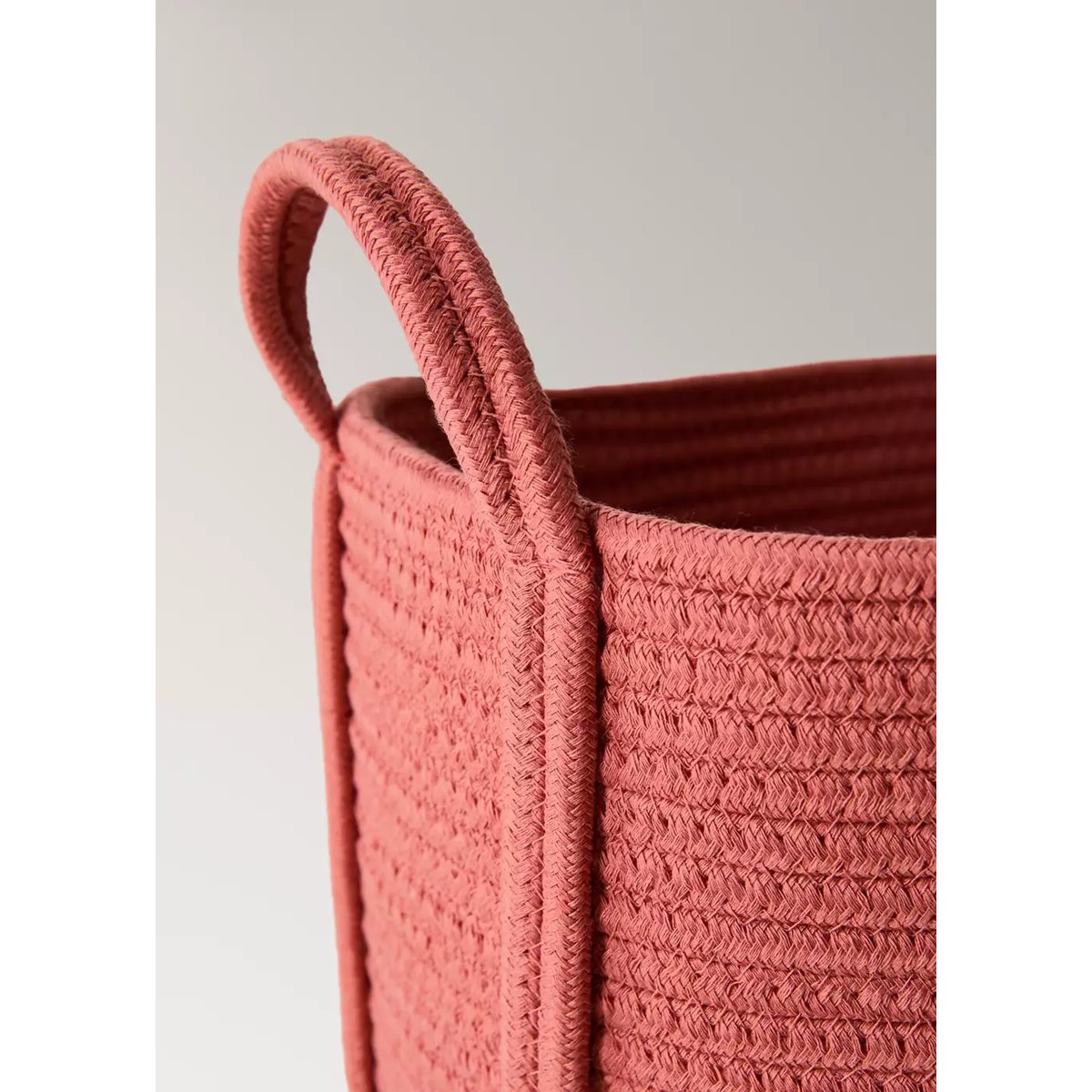 Grand panier enfant en coton avec anses corail, MANGO HOME