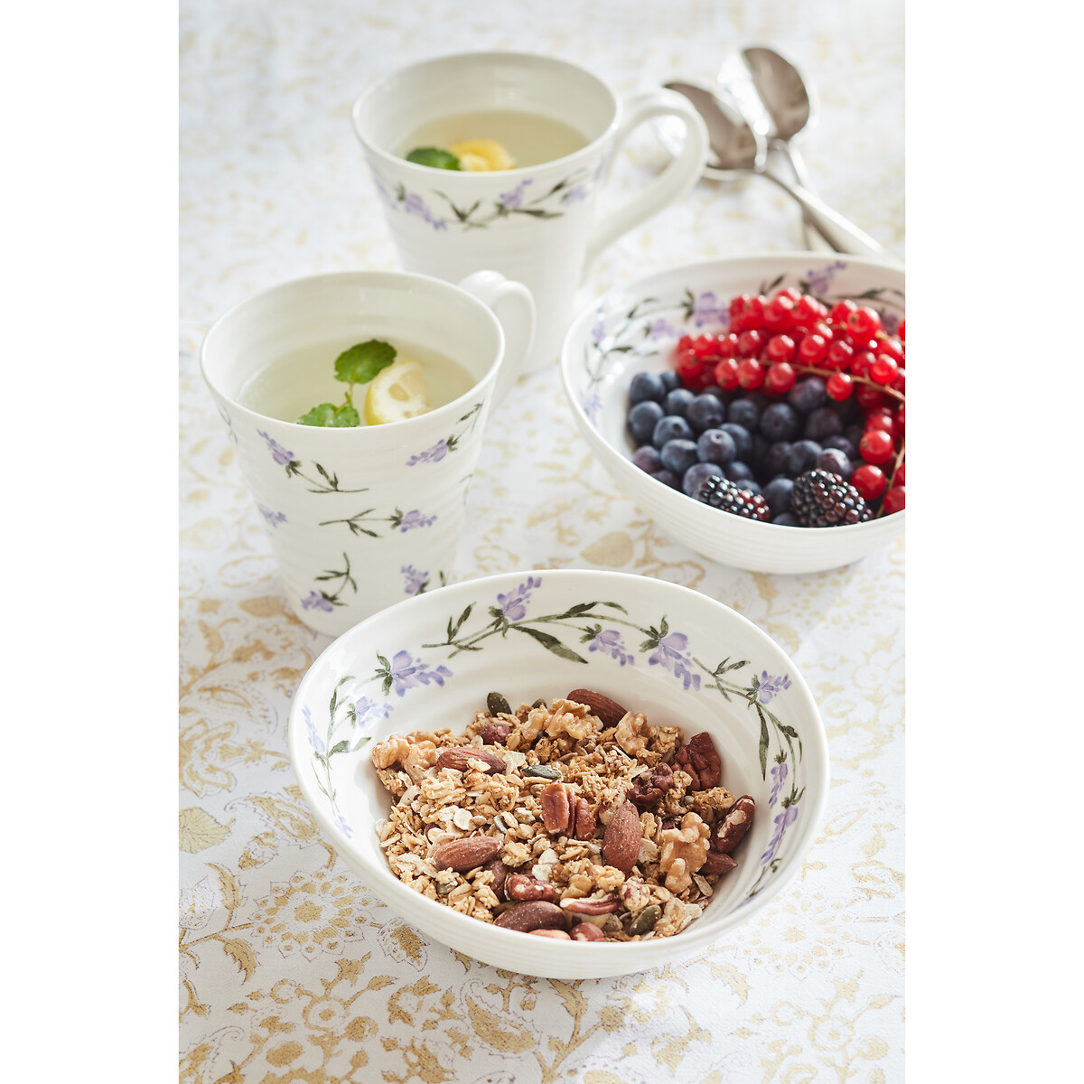 Set of 2 Lavandula Mugs white, SOPHIE CONRAN FOR PORTMEIRION