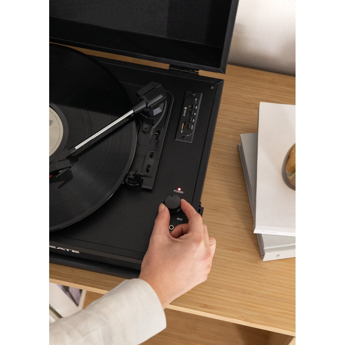 Platine rétro RECORD PLAYER RETRO noir, CREATE