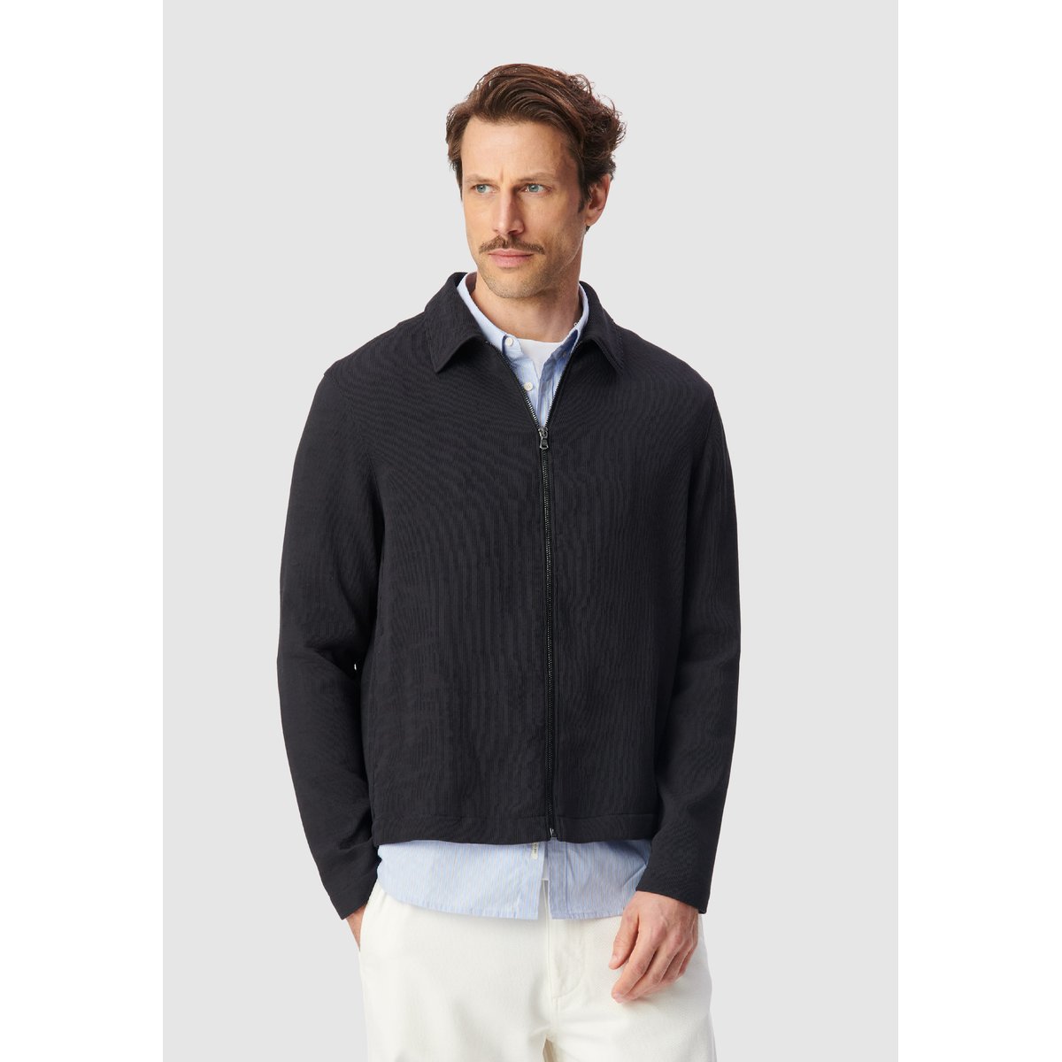 Cardigan zippé tissu plissé noir, IKKS