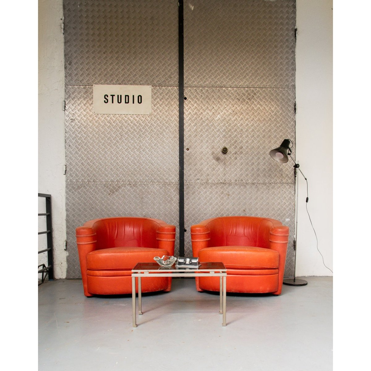 Paire de fauteuils Jakob N°320 - Bon état orange, DEBONGOUT