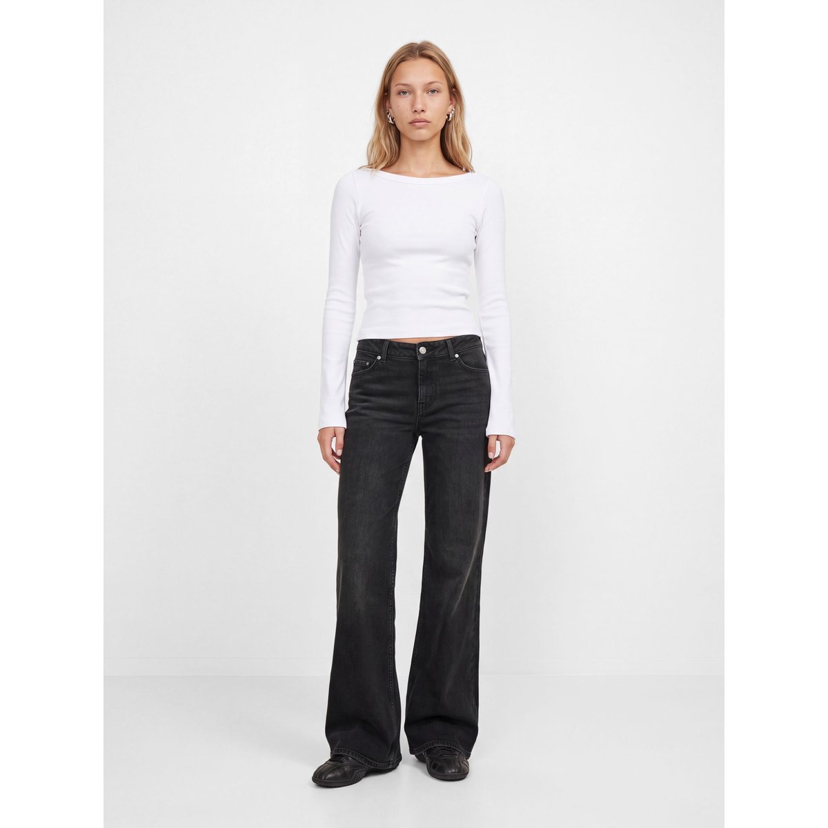 Jean Coupe Évasée black denim 1, JJXX