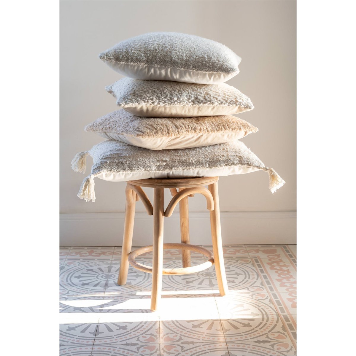 Tabouret rond en bois de teck teck naturel clair, RECOLLECTION