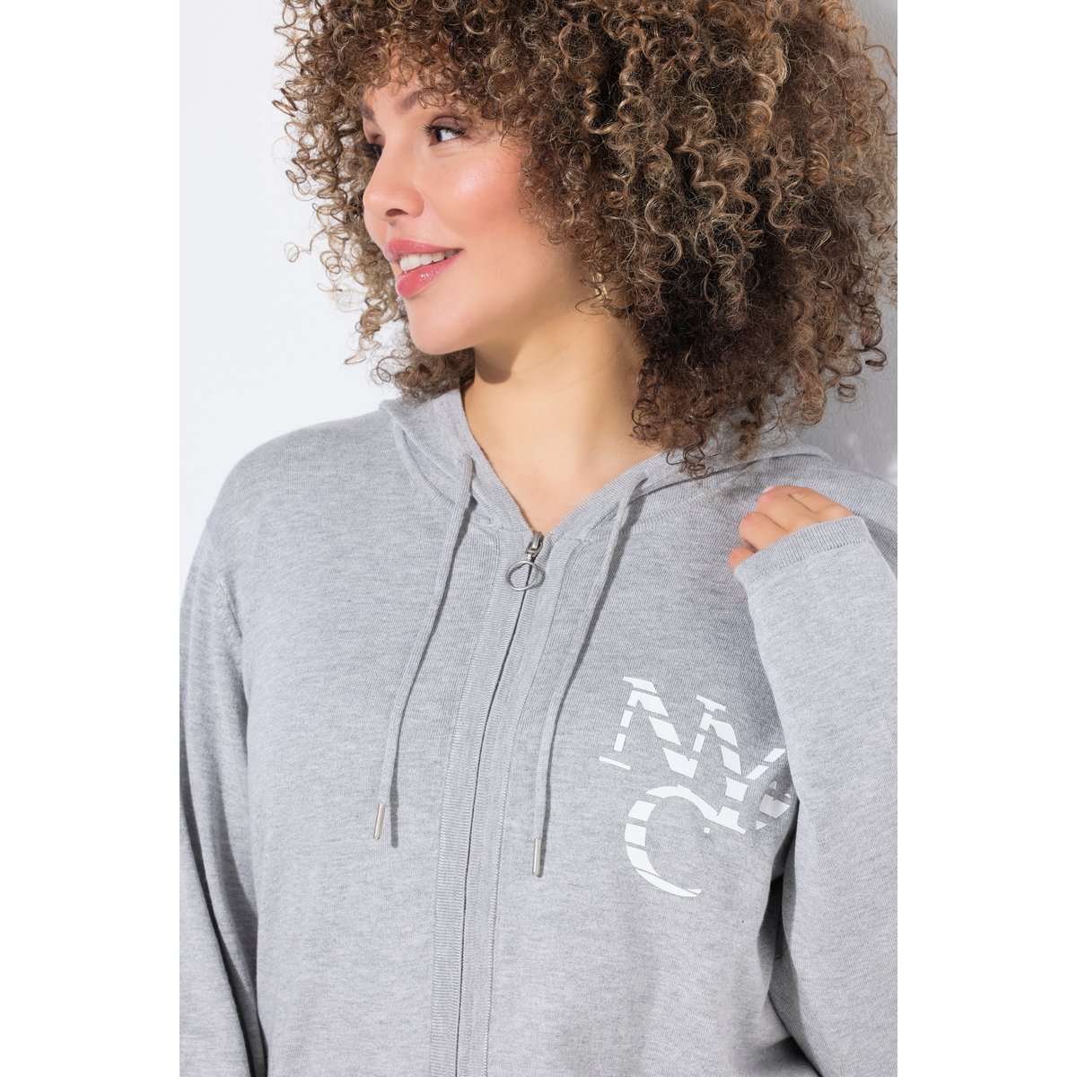 Cardigan à capuche et poche kangourou gris clair chiné, ULLA POPKEN