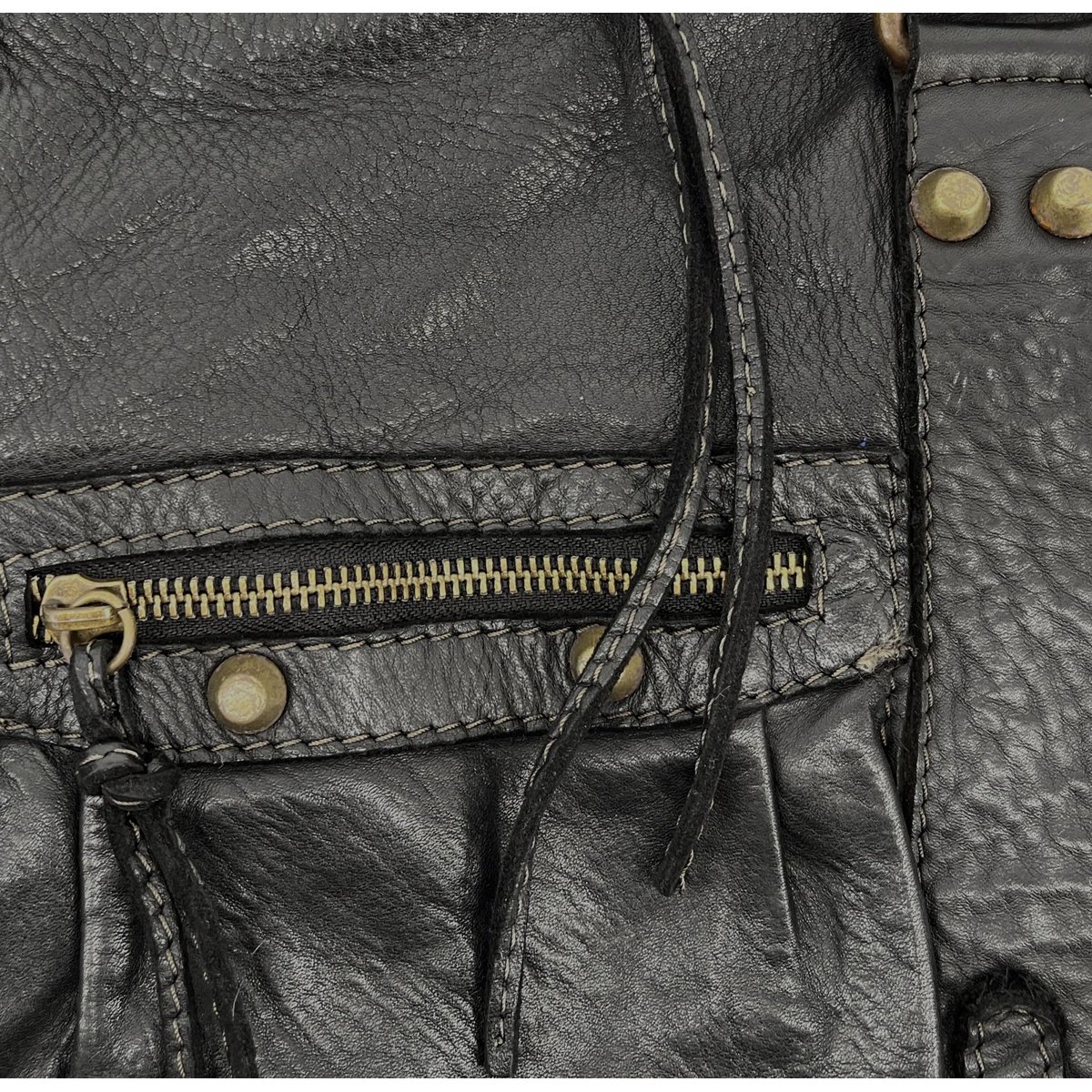 Sac à main femme en cuir vintage STORM ROCK Noir back to black, OH MY BAG