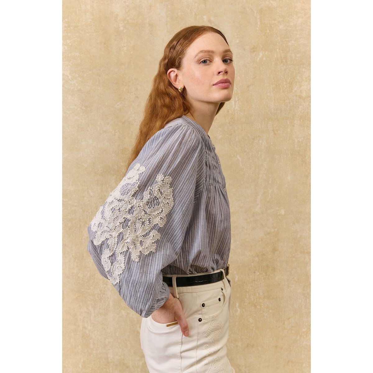 Gestreepte en geborduurde blouse met lange mouwen en ronde hals, JALLY gestreept blauw/wit , LOUISE MISHA