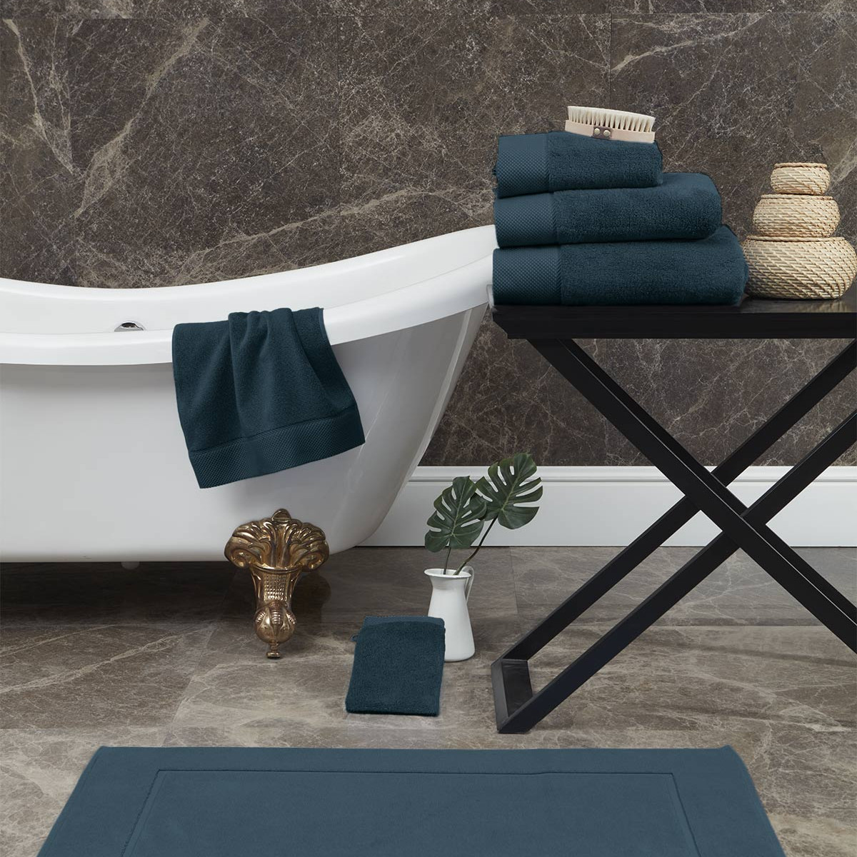 Ensemble de bain 5 pièces avec tapis Zéro Twist SENSOFT denim, SENSEI MAISON