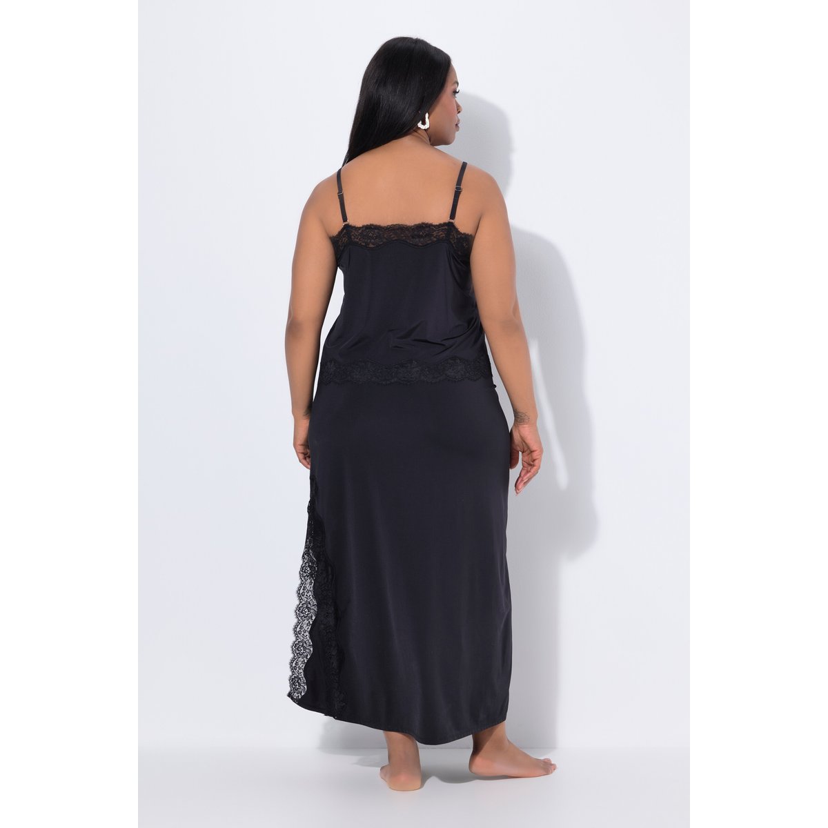 T-shirt et jupe TruYou en satin et dentelle noir, ULLA POPKEN