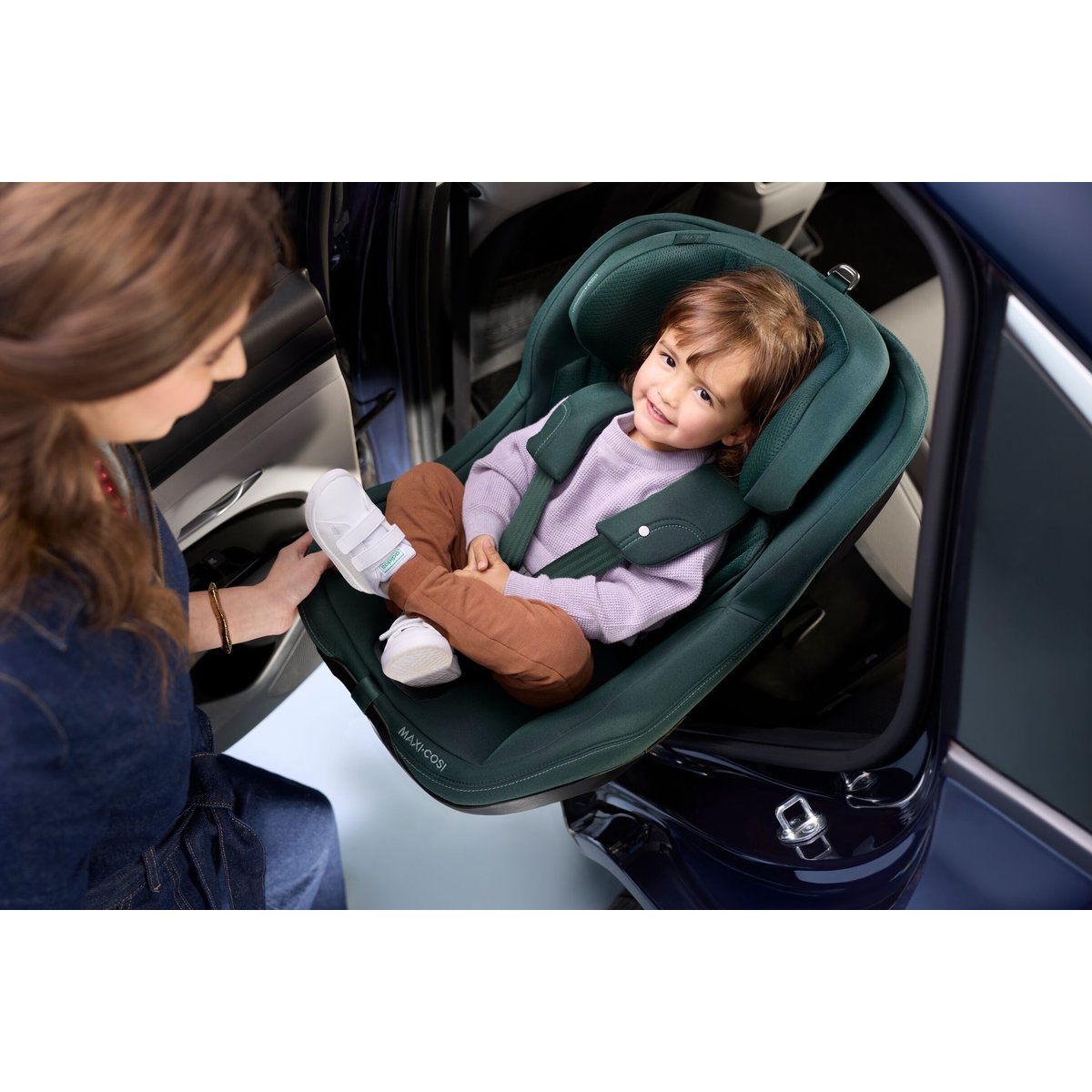 Siège auto Pivotant et Coulissant Mica Slide Pro authentic black, MAXI COSI