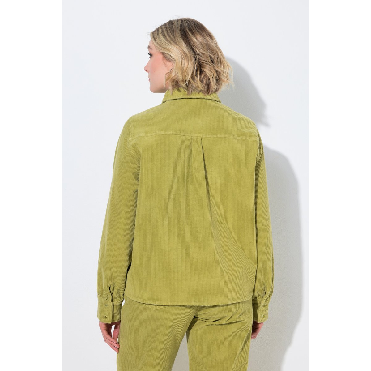 Chemise en velours côtelé, coupe Boxy Fit sauge, ULLA POPKEN