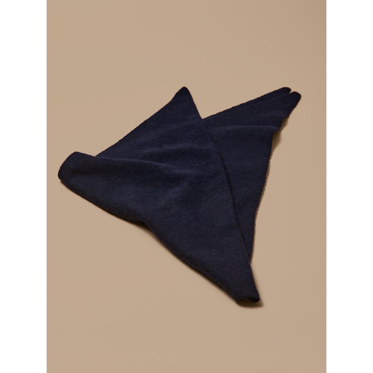 Écharpe triangle unie marine, CYRILLUS