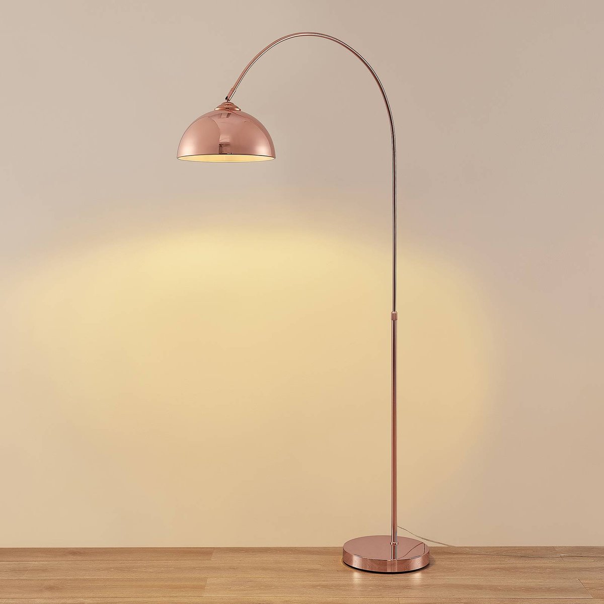 Lampadaire en métal moderne, Lennart cuivre, LINDBY