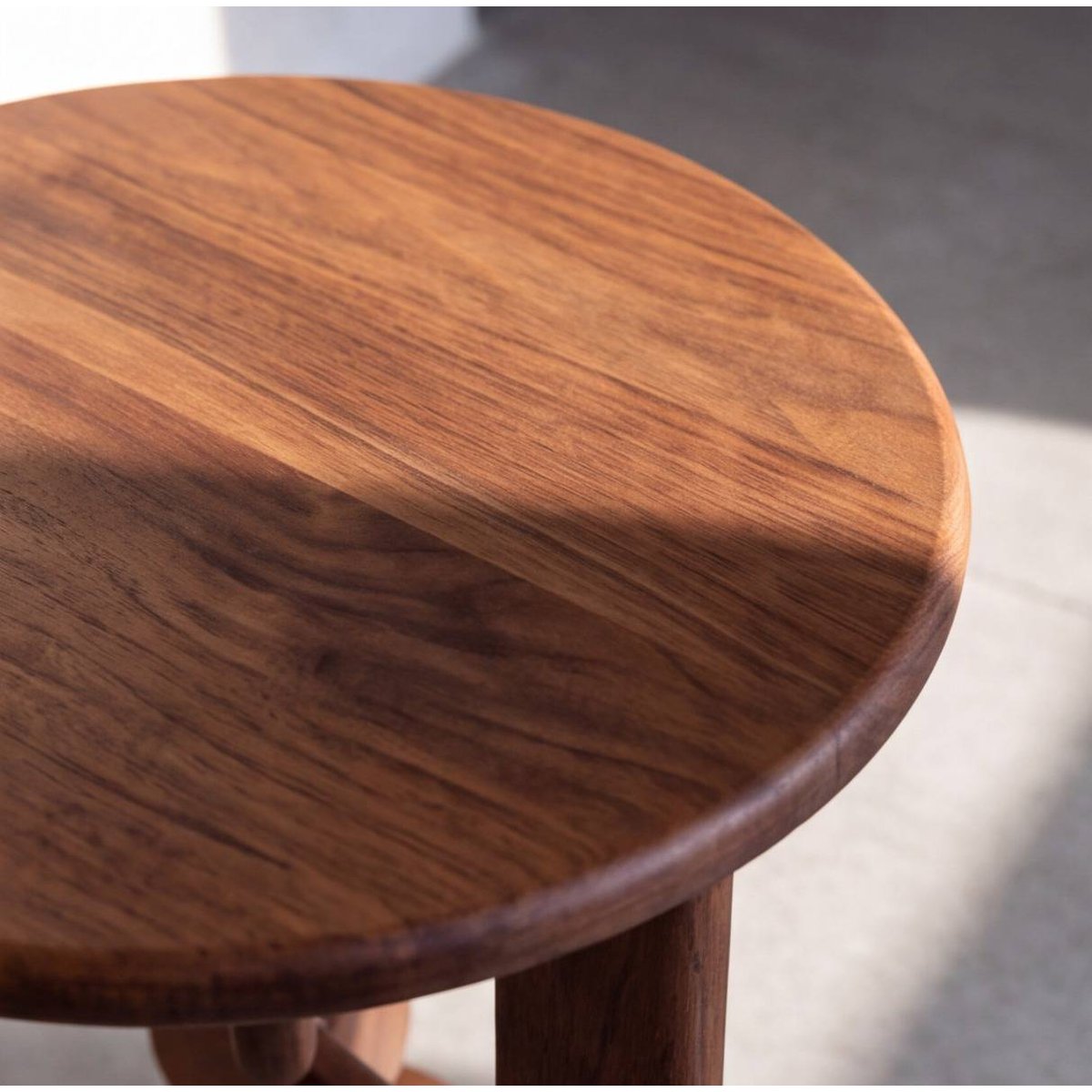Tabouret en bois de manguier Mylae bois foncé, MADE IN MEUBLES