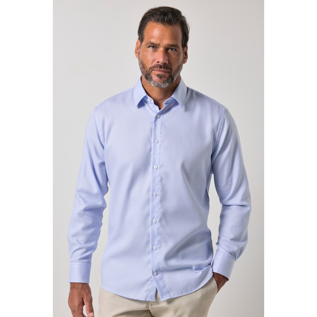 Chemise infroissable bleu clair, JP1880