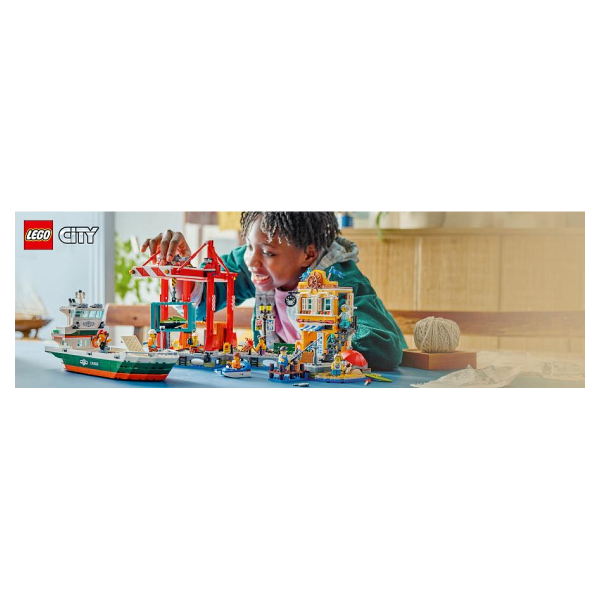 LEGO City - Le port et le navire marchand 60422 pour enfants de 8 ans et plus multicolore, LEGO