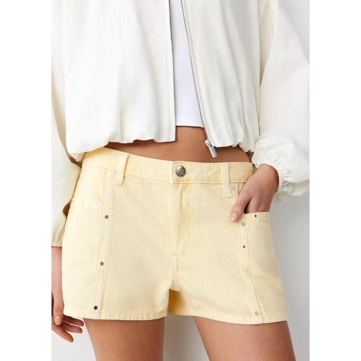 Short en jean à clous jaune pastel, MANGO TEEN