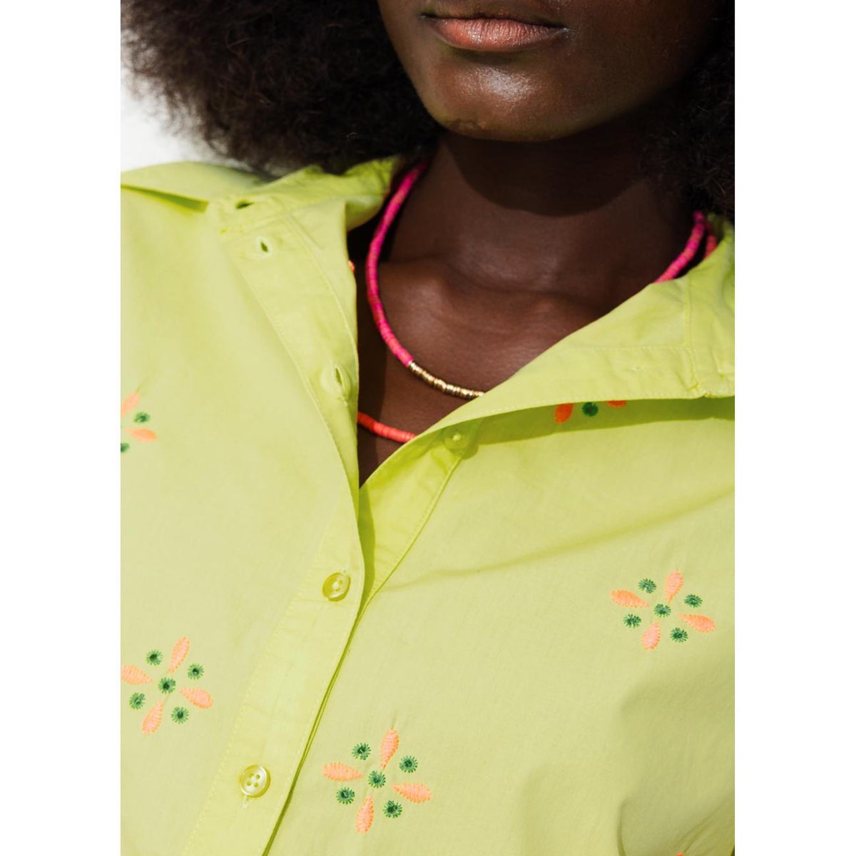 Chemise brodée jaune fluo, PROMOD