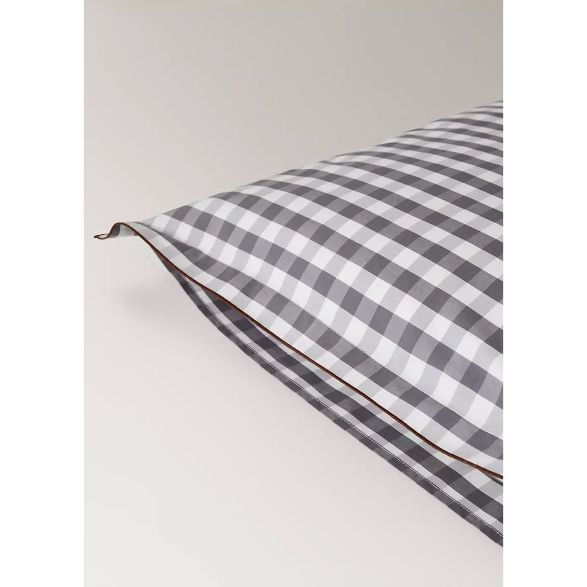 Deux taies d'oreiller percale de coton carreaux vichy 60x60 cm gris, MANGO HOME
