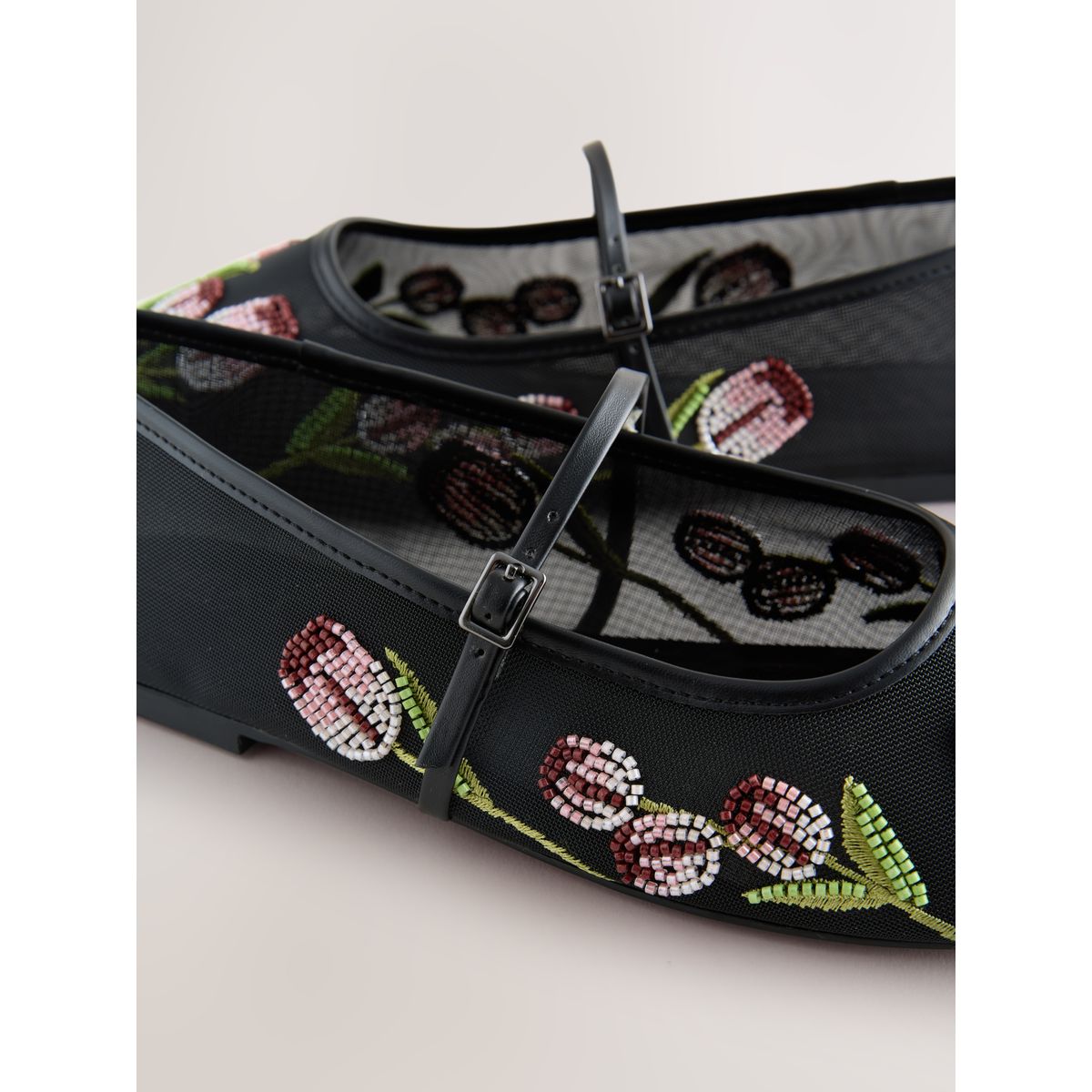 Babies à tulipes en mesh forever comfort® noir, NEXT