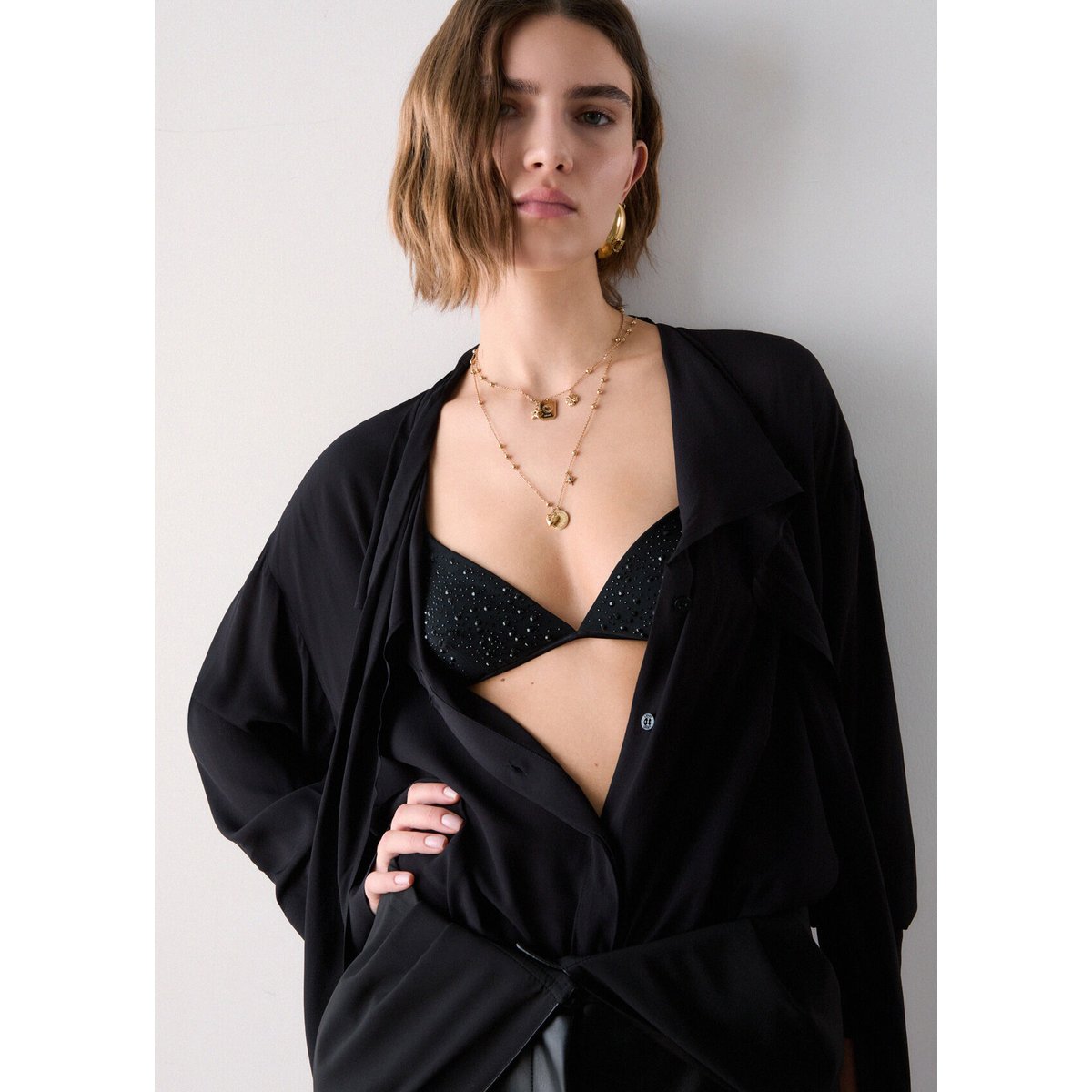 Top en tulle avec broderies bijoux noir, LIU JO