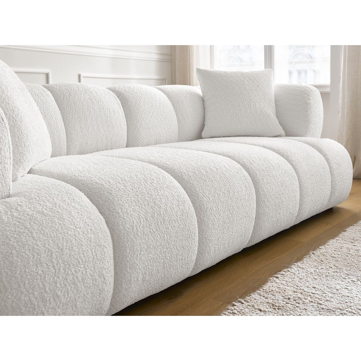 Canapé droit fixe 3 places en tissu bouclette avec pouf, PAMIRA blanc, BOBOCHIC