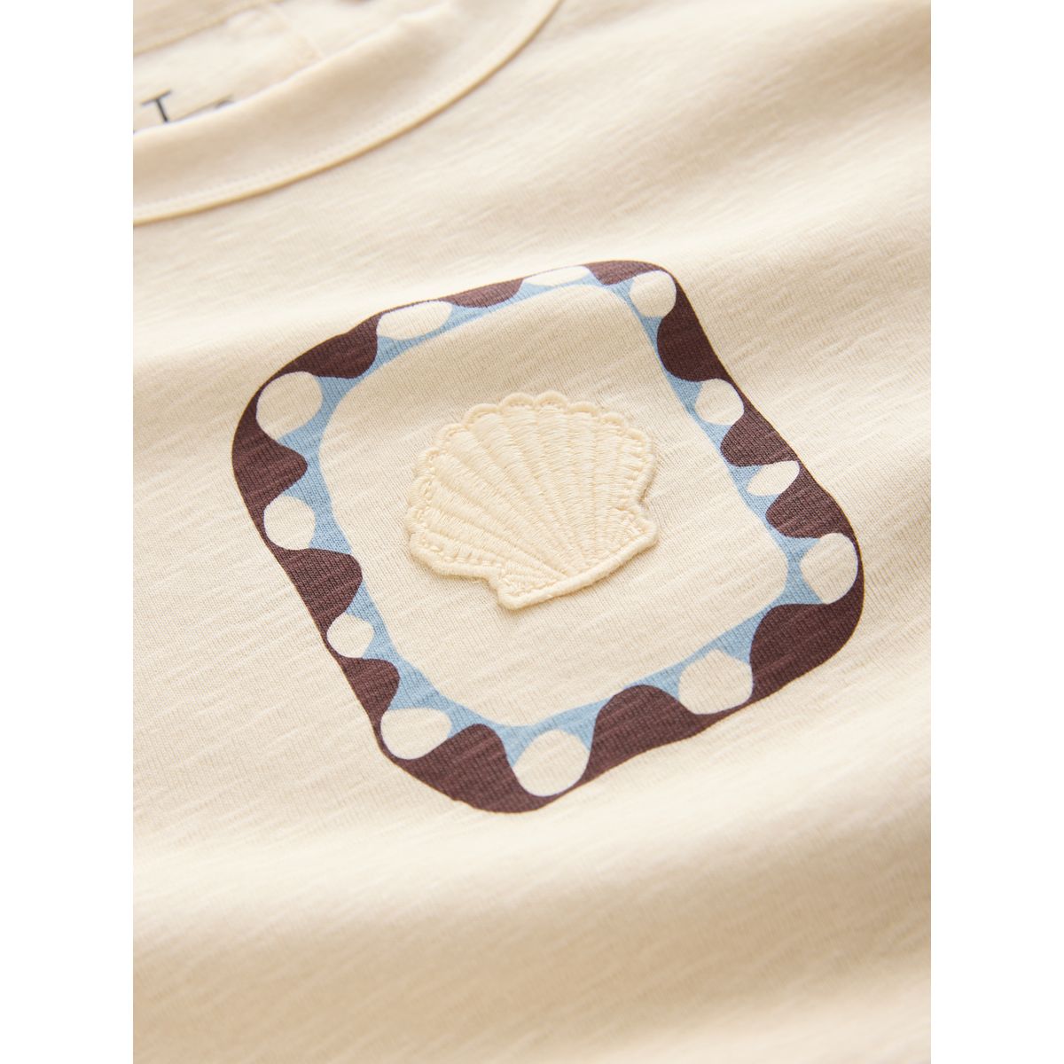 T-shirt ras du cou à motif coquillage écru, NEXT