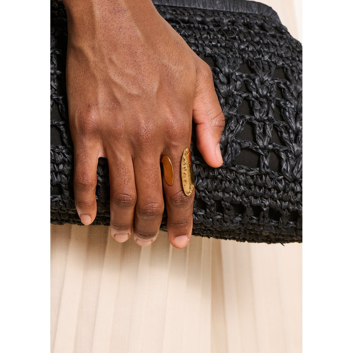 Bague asymétrique light gold, LA FEE MARABOUTEE