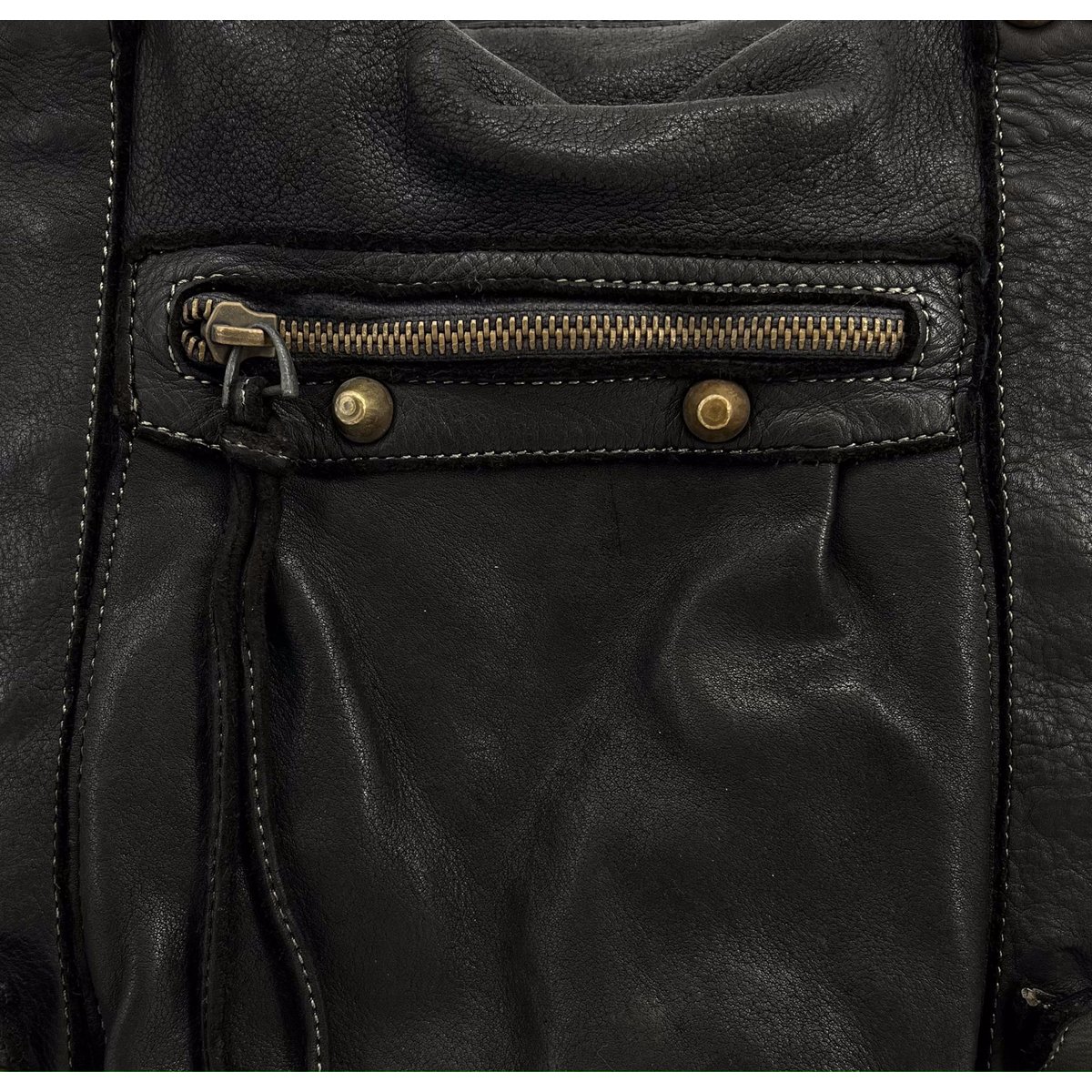 Sac à main en cuir vintage STORM XL HURRICAN Noir noir, OH MY BAG