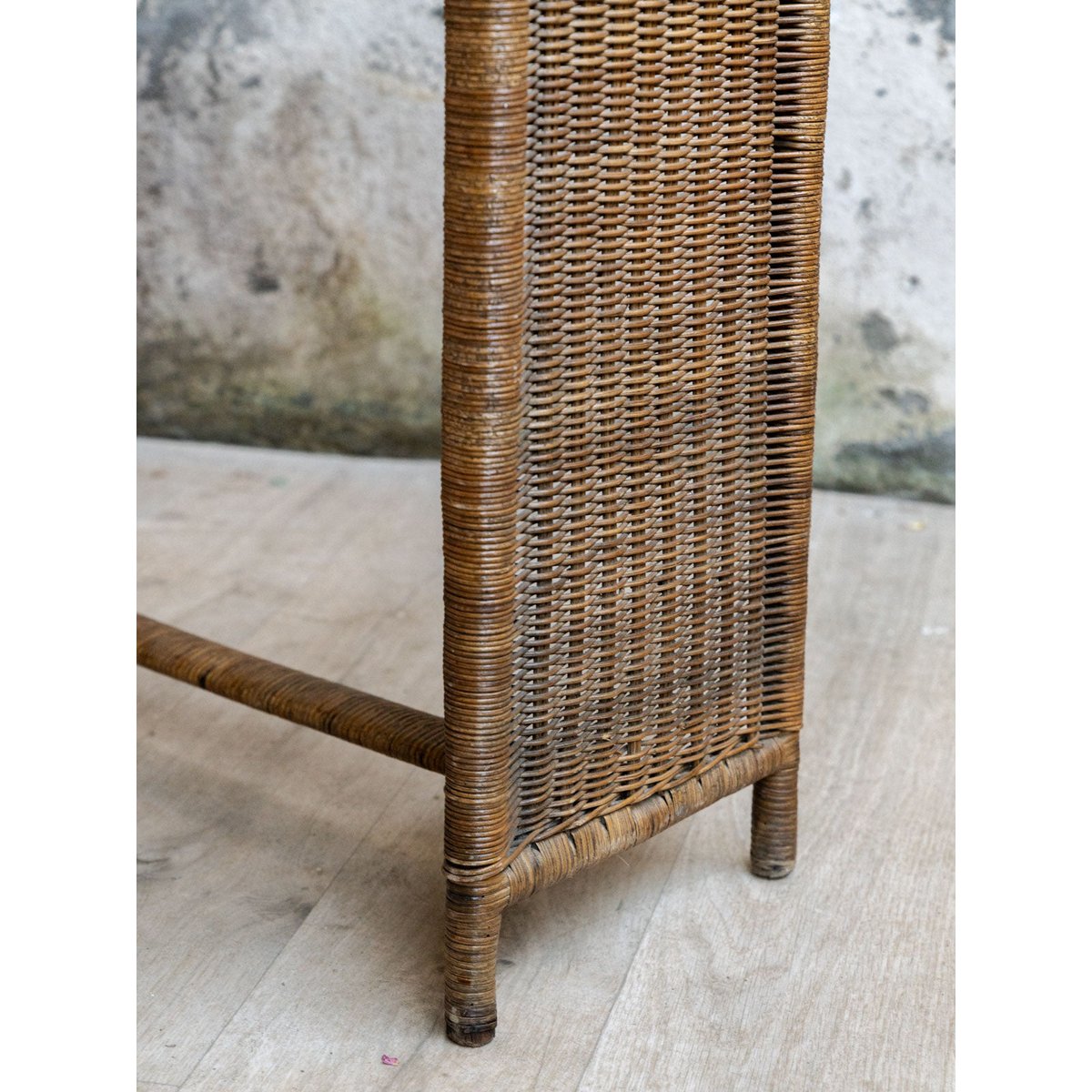 Étagère haute en rotin Gaëlle N°1590 - Bon état bois foncé, DEBONGOUT