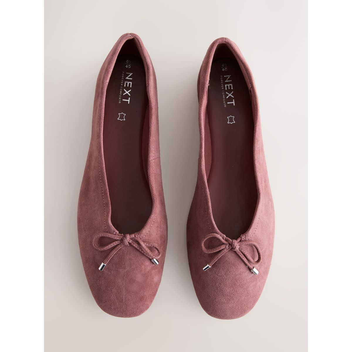 Ballerines en daim à empeigne haute rose, NEXT
